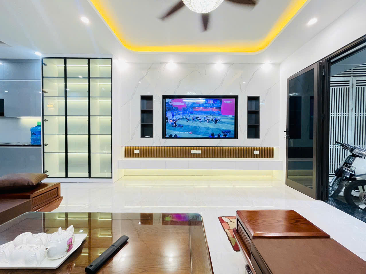 Cho thuê nhà nguyên căn ngxo 141 Giáp Nhị, 5 tầng x 50m2, 4PN, 4 WC Full đồ, 15 Triệu - Ảnh 1